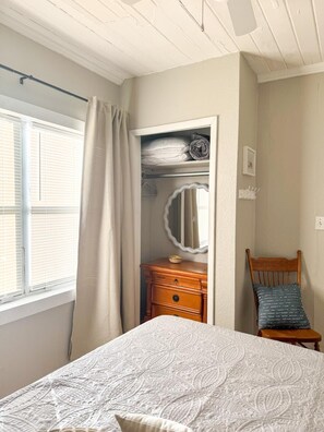 2 habitaciones, internet y ropa de cama 