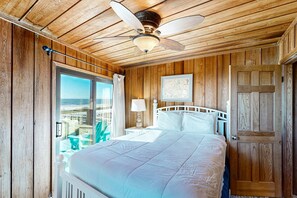 3 chambres, fer et planche à repasser, Wi-Fi, draps fournis