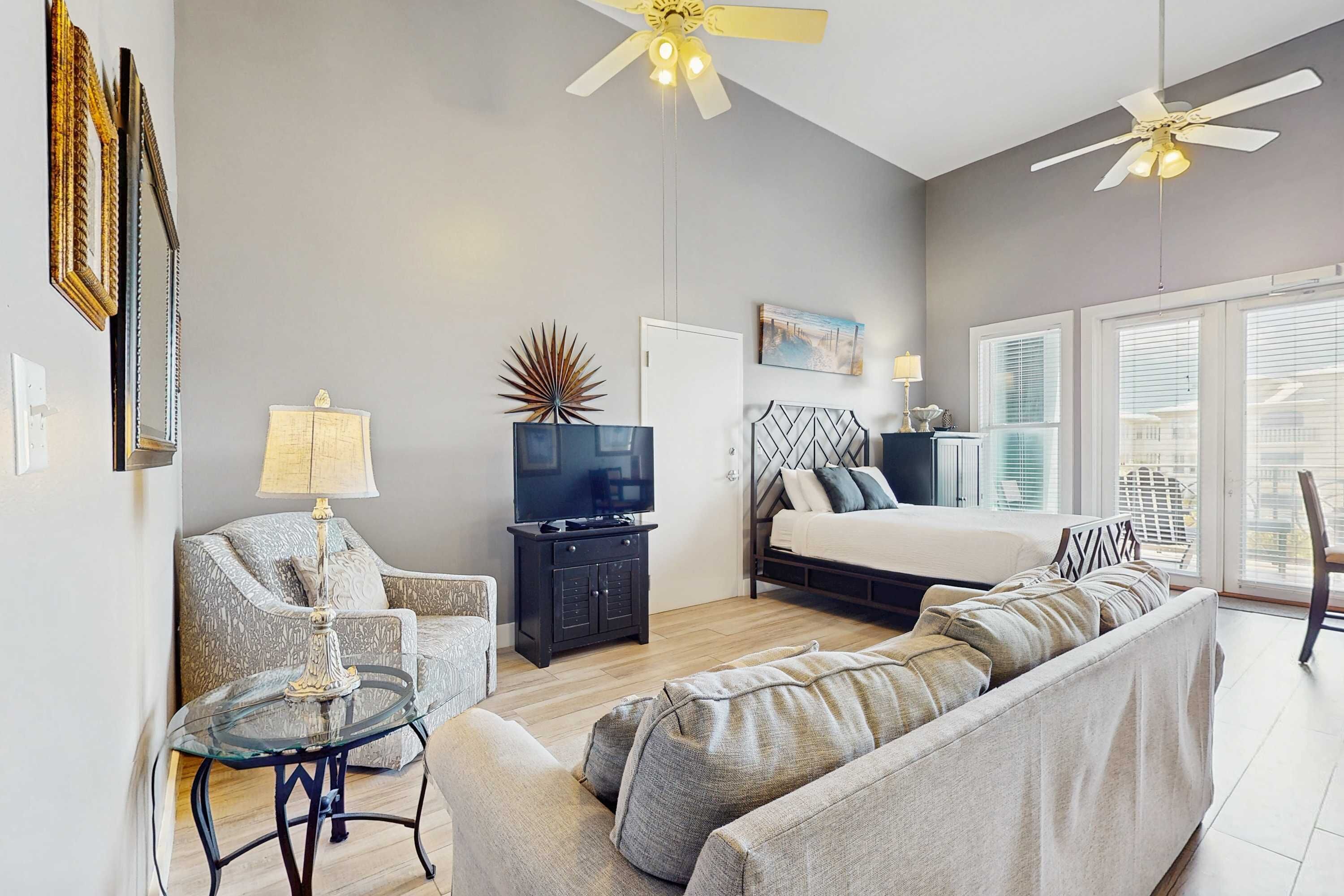 アイロン / アイロン台、WiFi、ベッドシーツ