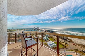 Property grounds - Gulf-view resort condo with pool, hot tubs, & over-street beach access (Miramar Beach)