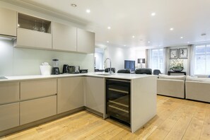 Interior - Mayfair Platinum Residence, Park Lane PL12A (London)