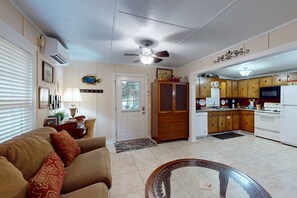 TV - Charming beach cottage w/ covered patio & outdoor shower - walk to the beach (Santa Rosa Beach)