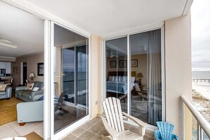 3 bedrooms, iron/ironing board, WiFi, bed sheets - Oceanfront High-Rise Condo with 180 Degree, Unobstructed Ocean View & Shared Pool (Navarre Beach)