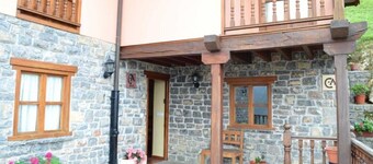 Casa la Xana for 10 people petfriendly with wifi and barbecue