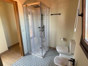 Hair dryer, towels, soap, toilet paper