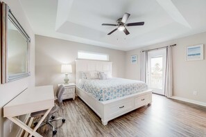 3 bedrooms, desk, iron/ironing board, WiFi - Premier Dog-Friendly Beach Home with Free WiFi, Youtube TV, & Fenced-In Backyard (Panama City Beach)