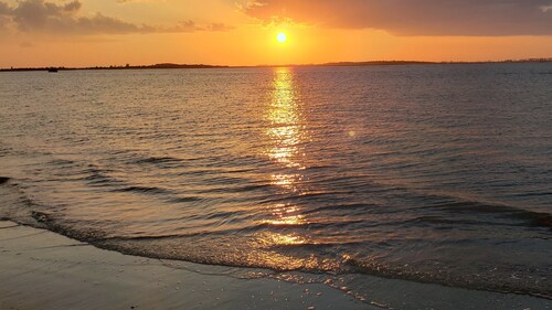 Lighthouse Point 31B | Excellent Views, Pool Access