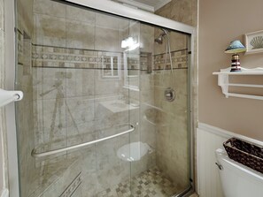 Unclassified image, 3 of 39, button