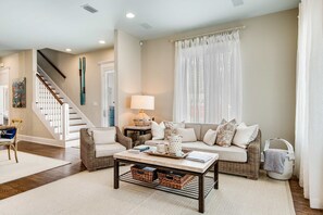 TV, fireplace - A Stone's Throw - Carillon Beach across from one of 3 pools, 3-min walk to beach (Panama City Beach)