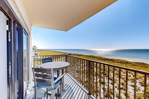 Luokittelematon kuva, 2 kautta 30, painike