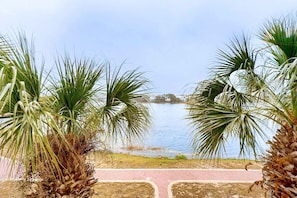Property grounds - Lakefront resort condo with heated outdoor pool, hot tub, balcony, lake views (Panama City Beach)