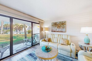TV, offices - Golf lover's getaway with pool & hot tub, open layout, smart TVs, & full kitchen (Panama City Beach)