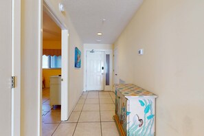 Interior - Waterfront Condo with Balcony, Washer/Dryer & Shared Pool (Navarre Beach)