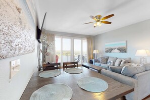 TV, offices - Inviting waterfront condo with pool, hot tub, beach access, balcony, & W/D (Panama City Beach)