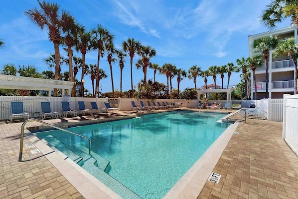 Pool - Fourth-floor, Caribbean corner condo with ocean views, pool, & hot tub (Santa Rosa Beach)