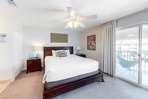 2 bedrooms, iron/ironing board, WiFi, bed sheets - Beautiful gem at Bayou Village, golf cart, WiFi, & resort pools (Miramar Beach)