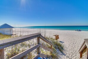 Strand