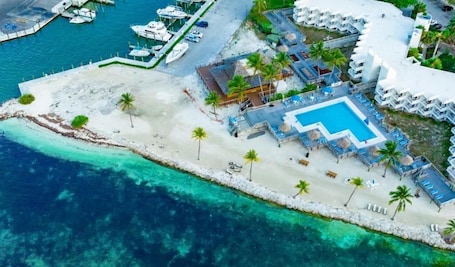 Exterior. Caloosa Cove Resort by CoolVacay