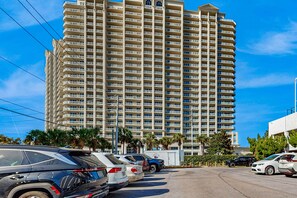 Exterior - Gulf-front resort studio with pool & hot tub - on-site dining (Miramar Beach)