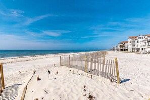 On the beach - Beachfront dog-friendly home with spacious decks and on-site pool (St. George Island)
