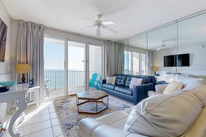 TV, DVD player - Majestic Sun B905 | Beachfront Condo with Pool! (Miramar Beach)