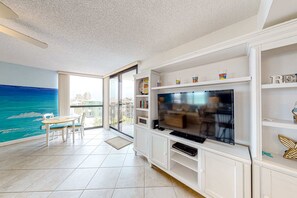 TV - Gulf-view condo with balcony, pools, hot tub, beach access, & sports courts (Miramar Beach)