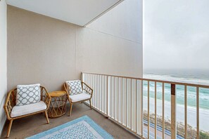 Property grounds - Majestic Sun A912 | Beachfront Condo with Views! (Miramar Beach)