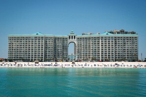 Beach nearby - Majestic Sun A912 | Beachfront Condo with Views! (Miramar Beach)