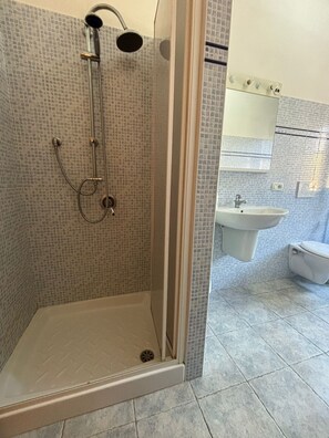 Nicht klassifiziertes Bild, 4 von 15, Schaltfläche