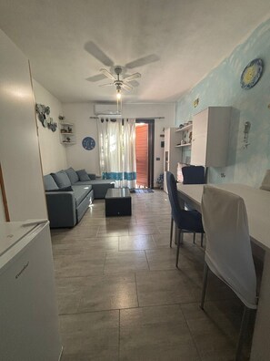 Nicht klassifiziertes Bild, 3 von 15, Schaltfläche