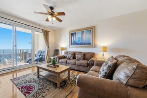 TV - 17th-floor beachfront condo with ocean & Gulf views, pool, gym, balcony (Miramar Beach)