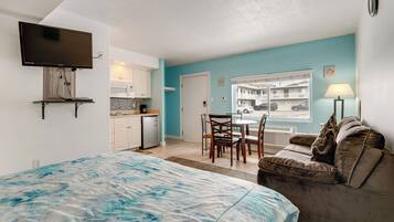 Apartment (0 Bedroom) | Front of property