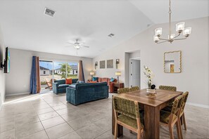 House (4 Bedrooms) | Interior - Canal-front Fun! Fish & Relax in Cape Coral (Cape Coral)