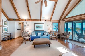 TV, fireplace, offices - Snowbird-friendly beachfront home with a pool, tennis, washer/dryer, fireplace (St. George Island)