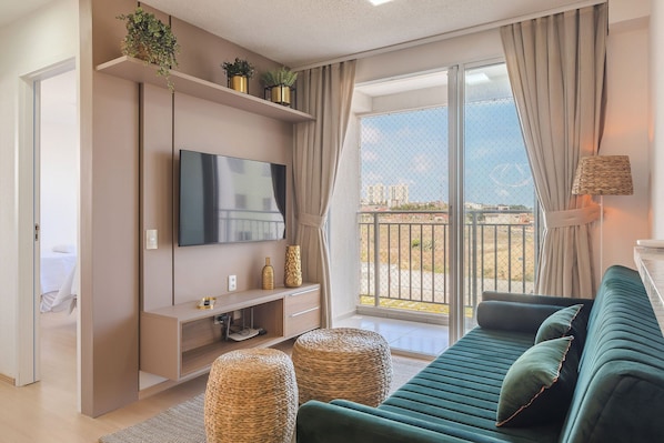 Basic Apartment | Living area - Mirante #406 - Two Bedroom Apartment by Carpediem (Fortaleza)