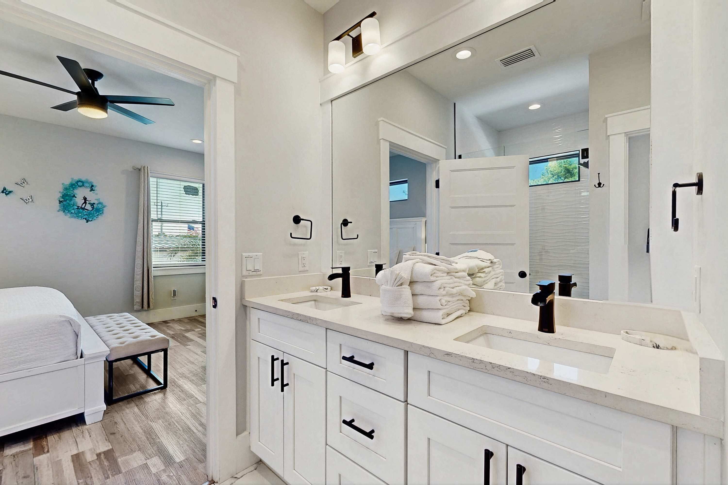 Iron/ironing board, travel cot, WiFi, bed sheets