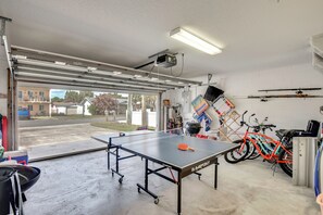 Interior - Stroll to Shore: Pet-friendly Flagler Beach Escape (Flagler Beach)