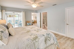 Interior - Stroll to Shore: Pet-friendly Flagler Beach Escape (Flagler Beach)