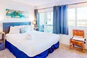 2 bedrooms, iron/ironing board, WiFi, bed sheets - Gulf & lake view condo in beachfront resort with pool, tennis & saunas (Panama City Beach)