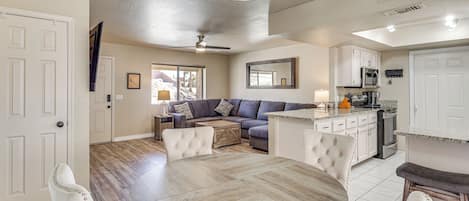 Casa (2 Bedrooms) | Interior