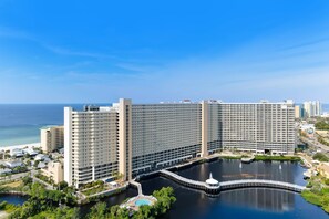 Exterior - Inviting lakefront condo w/ amazing views, 5 pools, on-site golf, gym & hot tub (Panama City Beach)
