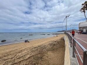 Beach - Estudio en primera línea de playa (Las Palmas de Gran Canaria)