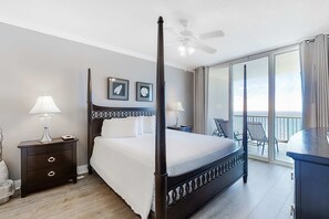 2 bedrooms, iron/ironing board, Internet, bed sheets - Contemporary flat with Gulf views, furnished balcony & beach access (Panama City Beach)