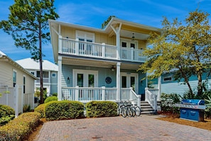 Exterior - Beautiful Home S. of 30a, By Gulf, Beaches, Pool, & Dune Lakes (Santa Rosa Beach)