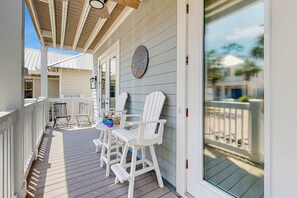Property grounds - Beautiful Home S. of 30a, By Gulf, Beaches, Pool, & Dune Lakes (Santa Rosa Beach)