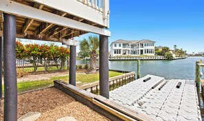 Property grounds - Canal-front home with pool, 40' boat slip, gated beach access - 1 block to sand (Destin)