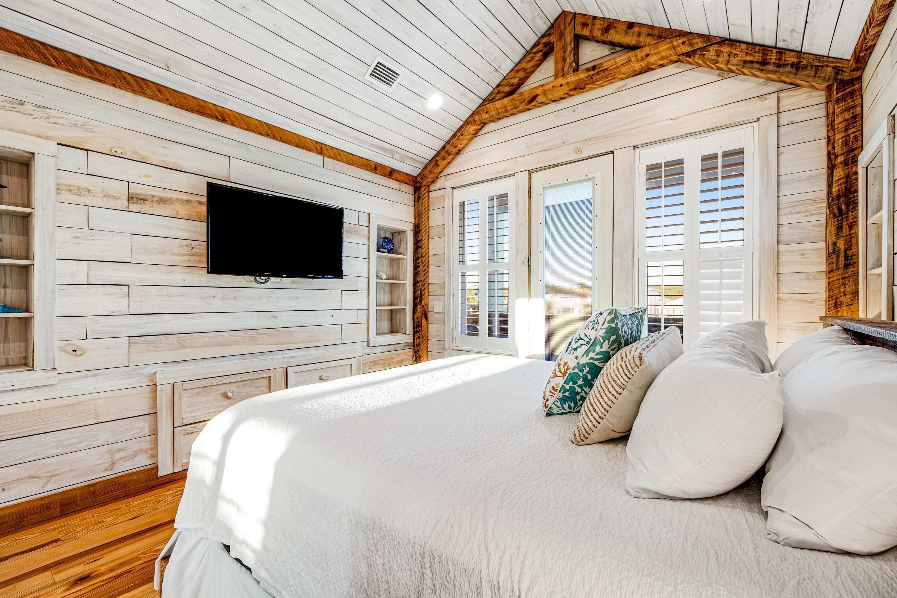 5 habitaciones, wifi y ropa de cama 