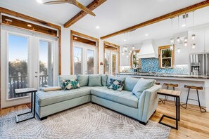 TV, fireplace - Relaxing Coastal Home Steps from Lagoon Pool (Inlet Beach)