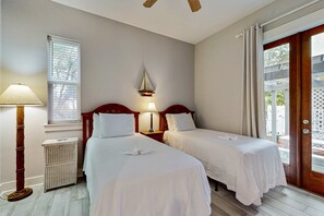 4 Schlafzimmer, Bügeleisen/Bügelbrett, WLAN, Bettwäsche