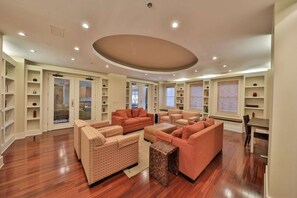 Interior - Spacious Redfish Village Condo with Private Beach Access - Shared Pool,Hot Tub (Santa Rosa Beach)